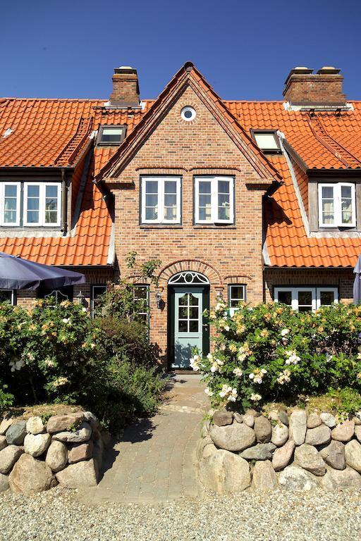 Ferienhaeuser Im Sylter Gartenweg エクステリア 写真