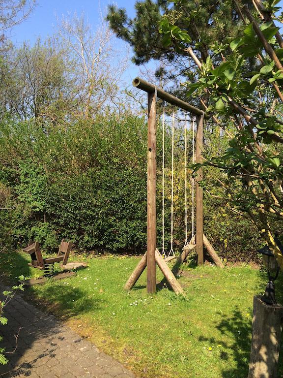 Ferienhaeuser Im Sylter Gartenweg エクステリア 写真